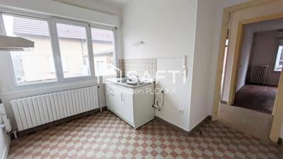 Maison - 84 m² - 5 pièces