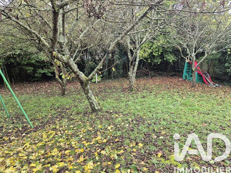 Maison - 140 m² - 8 pièces