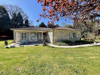 Villa - 152 m² - 7 pièces