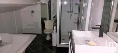 Maison - 260 m² - 7 pièces