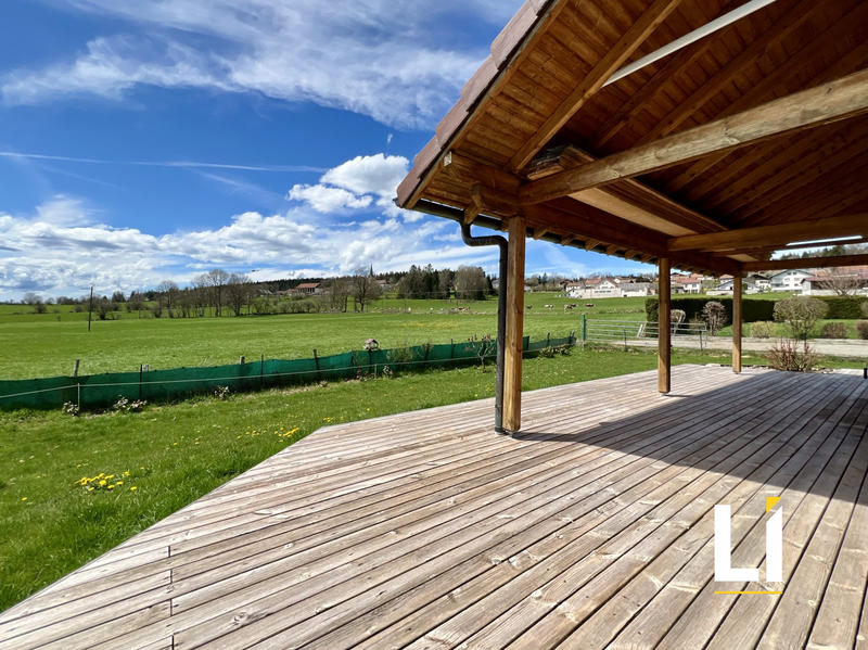 Châlet - 102 m² - 5 pièces