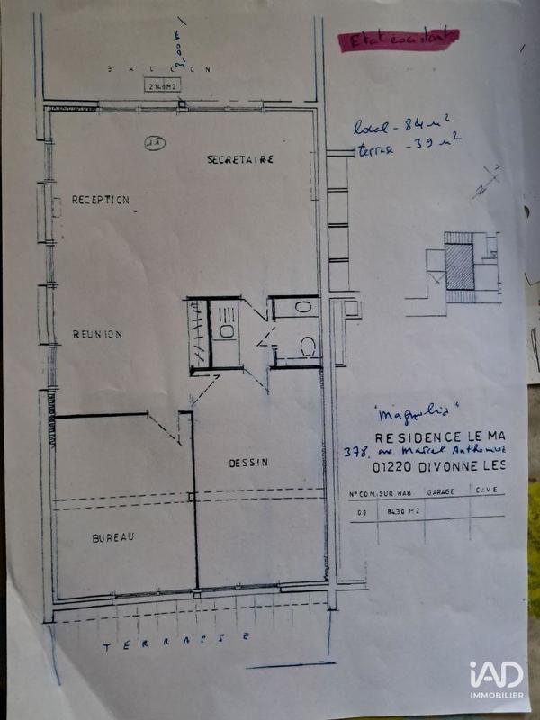 Local commercial - 85 m² - 3 pièces