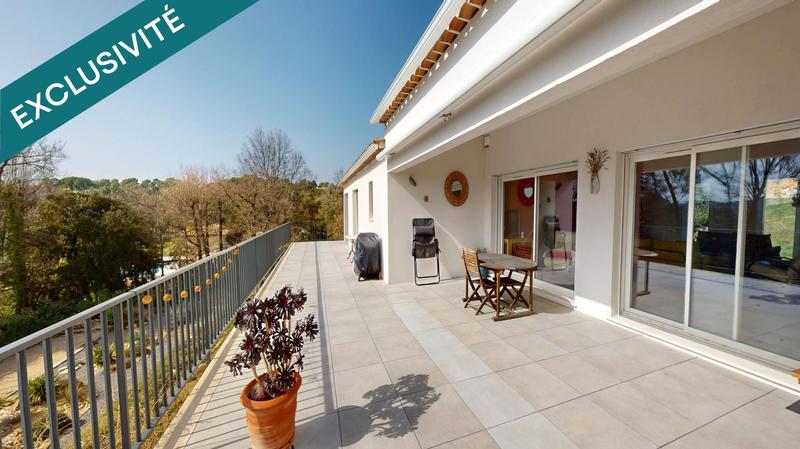 Maison - 143 m² - 5 pièces