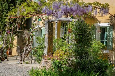 Bastide - 450 m² - 12 pièces