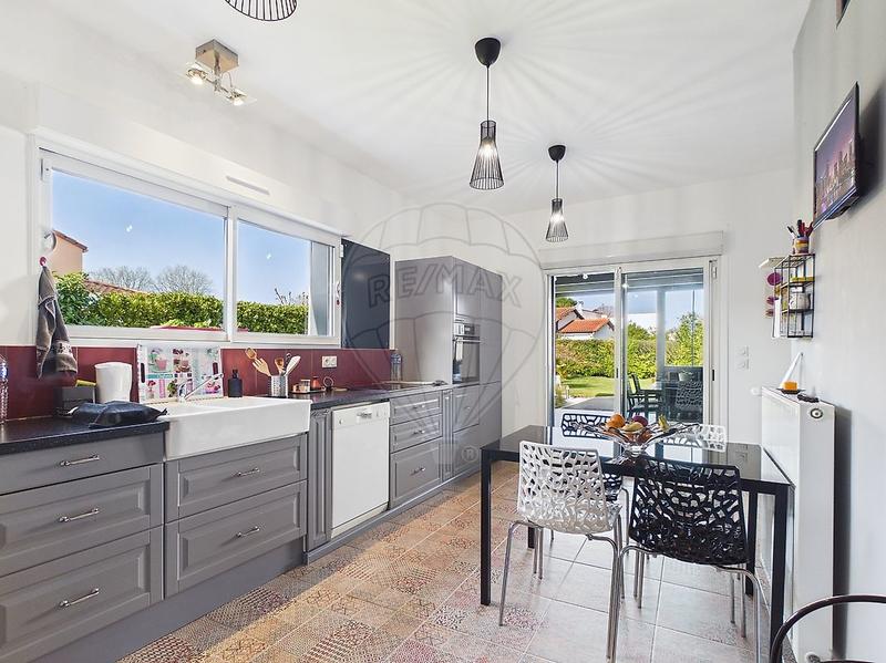 Maison - 150 m² - 6 pièces