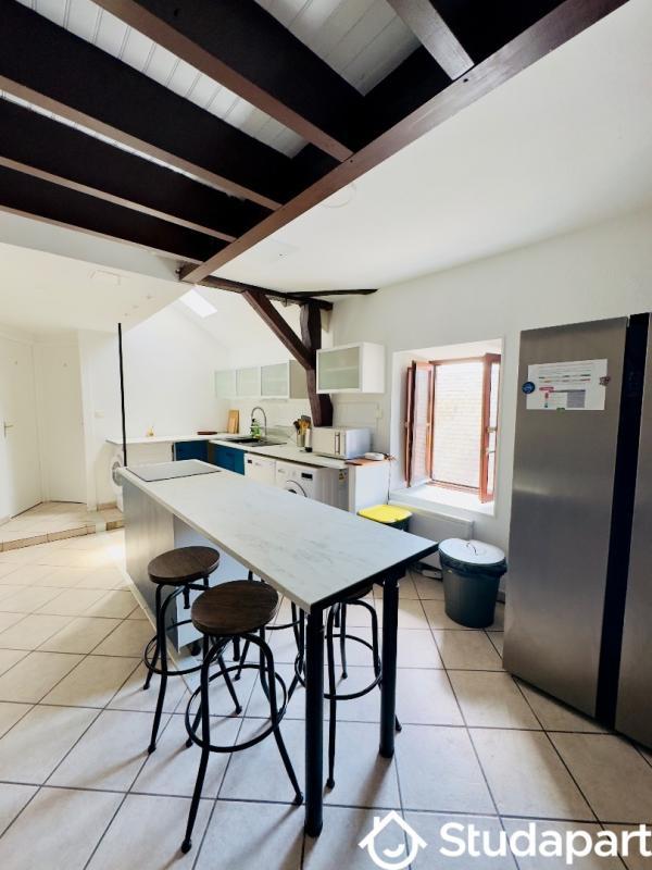 Chambre - 10 m² - 1 pièce