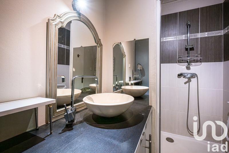 Appartement - 101 m² - 5 pièces