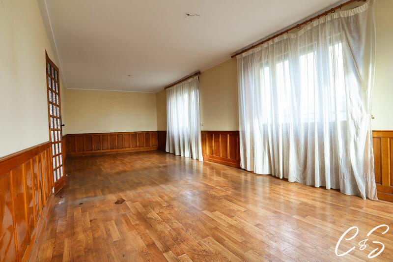 Maison - 162 m² - 6 pièces