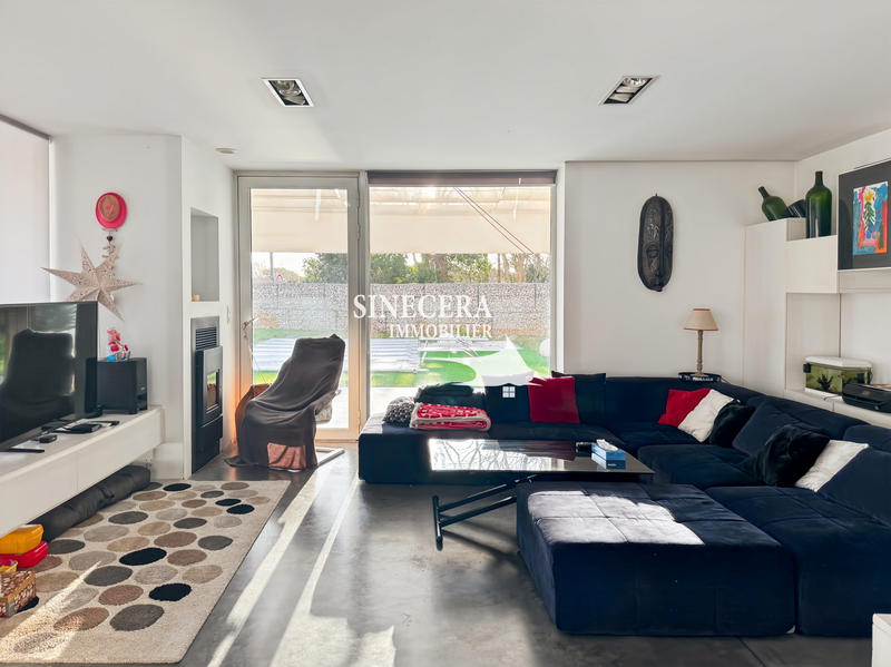 Villa - 140 m² - 6 pièces