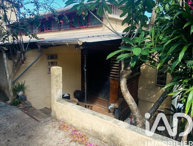 Maison - 159 m² - 5 pièces