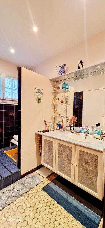 Maison - 186 m² - 6 pièces