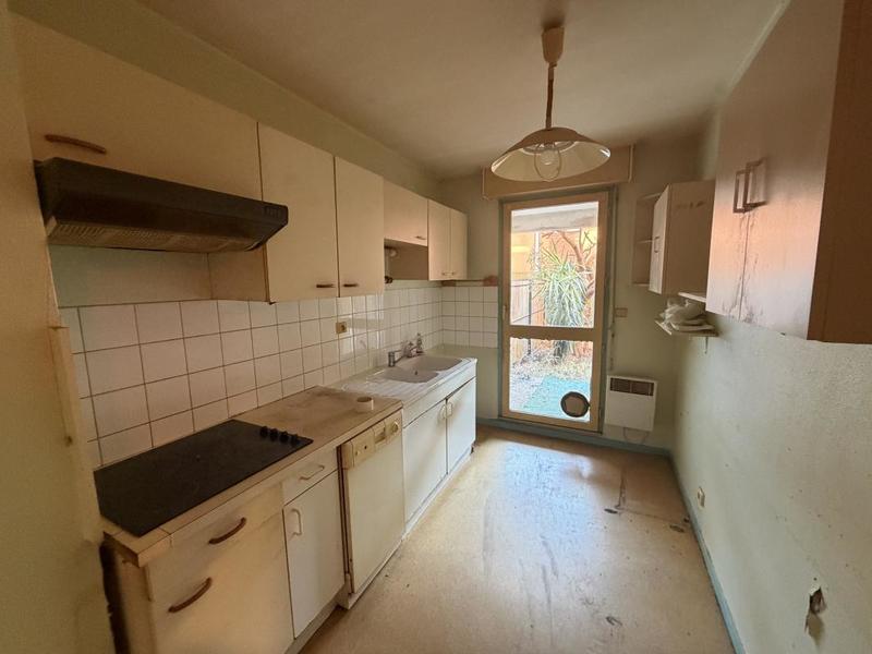 Appartement ancien - 51 m² - 2 pièces