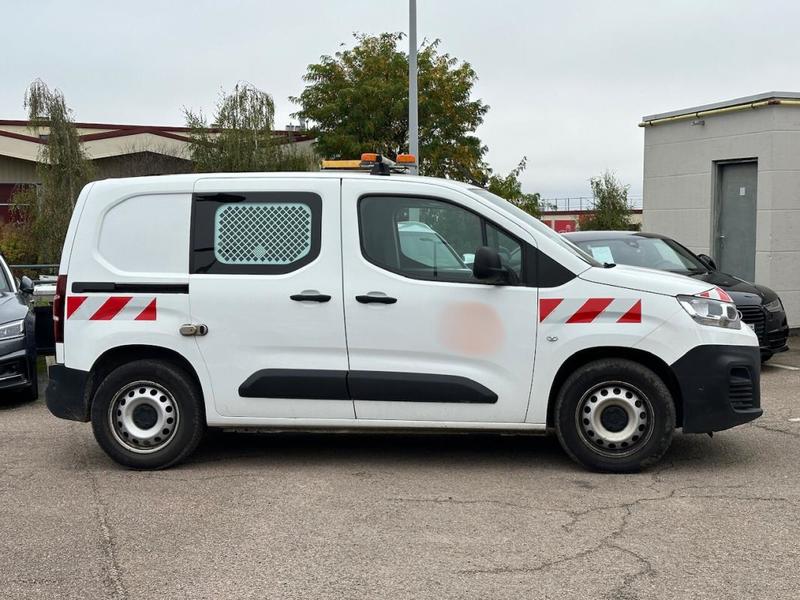 Citroën Berlingo III Taille m 1000kg Puretech 130 s&amp;S At Worker Prix Ttc