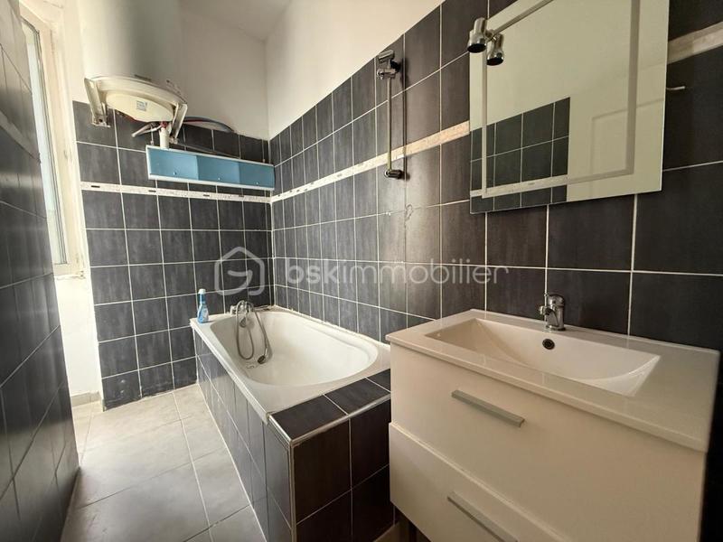 Immeuble - 120 m² - 6 pièces