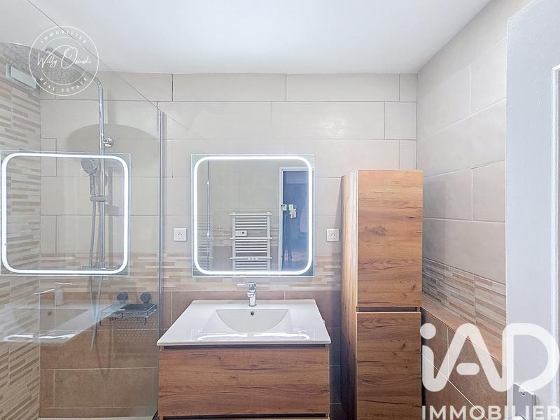 Appartement - 95 m² - 5 pièces