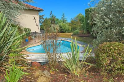 Maison - 165 m² - 7 pièces