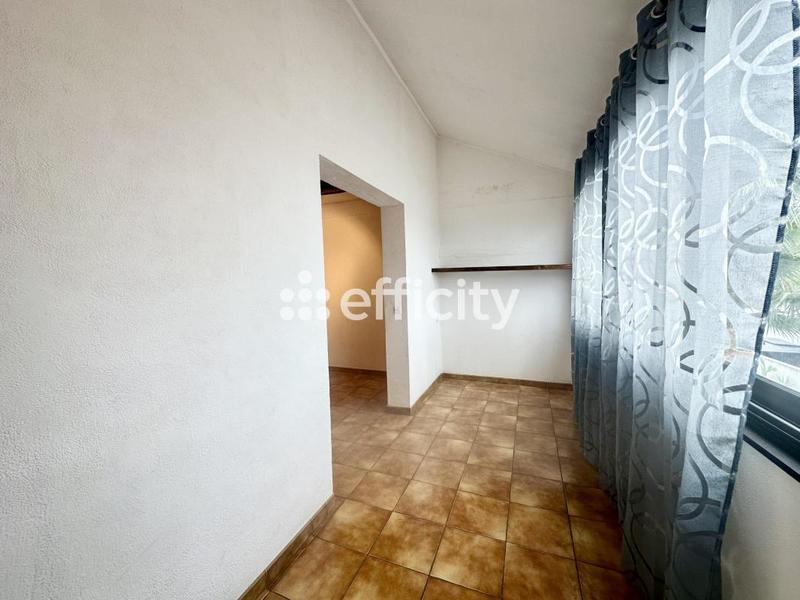 Villa - 93 m² - 4 pièces