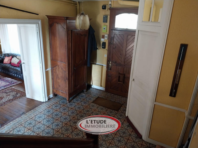 Maison - 151 m² - 7 pièces