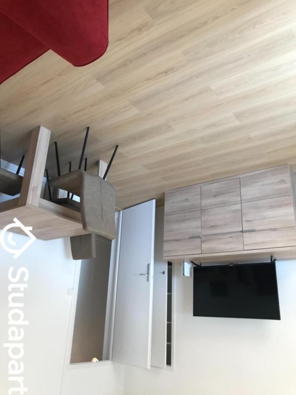 Chambre - 9 m² - 1 pièce