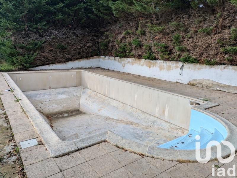 Maison - 217 m² - 7 pièces