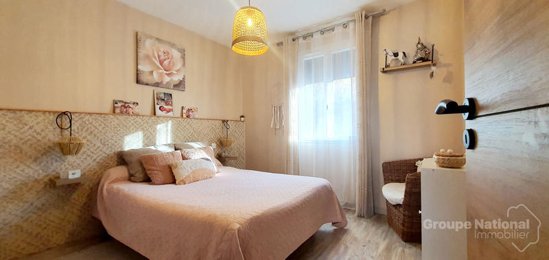 Maison - 102 m² - 4 pièces