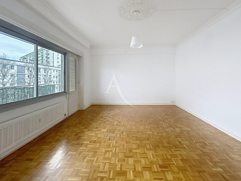 Appartement - 74 m² - 3 pièces