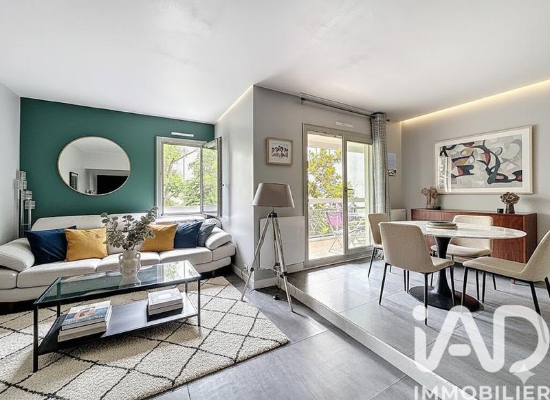 Appartement - 90 m² - 4 pièces