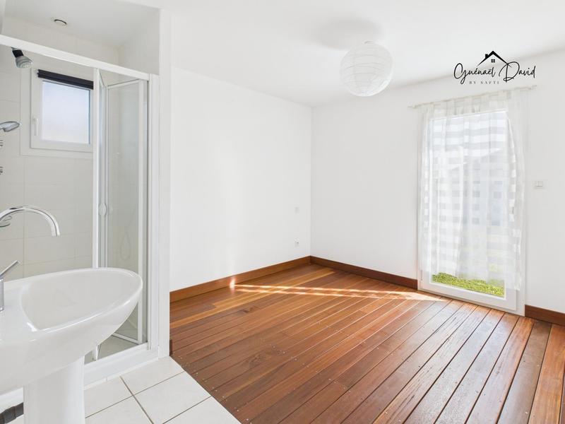 Villa - 149 m² - 6 pièces