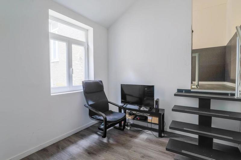 Maison - 98 m² - 8 pièces