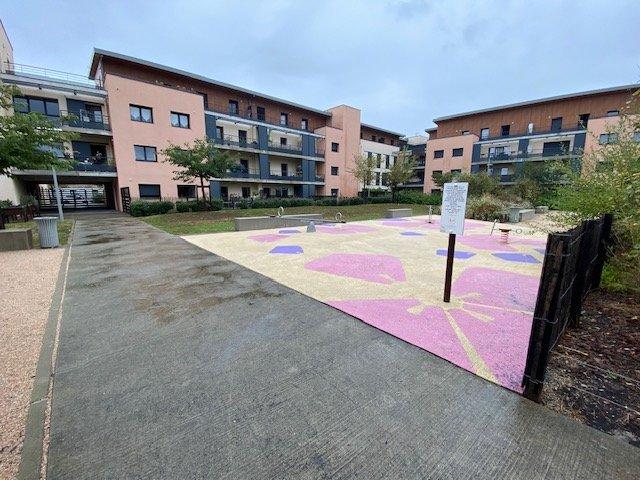 Appartement - 87 m² - 5 pièces