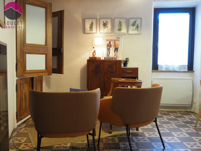 Maison - 90 m² - 5 pièces