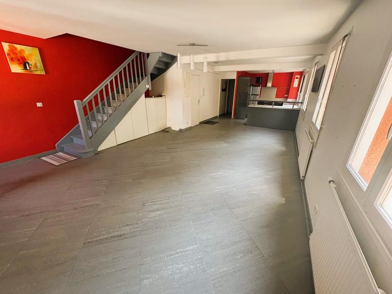 Appartement - 108 m² - 4 pièces