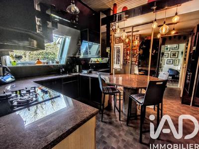 Maison - 191 m² - 6 pièces