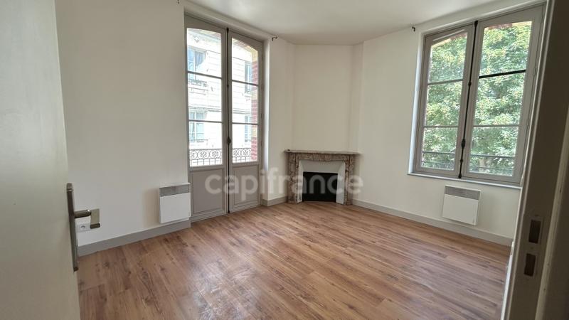 Immeuble - 207 m² - 9 pièces