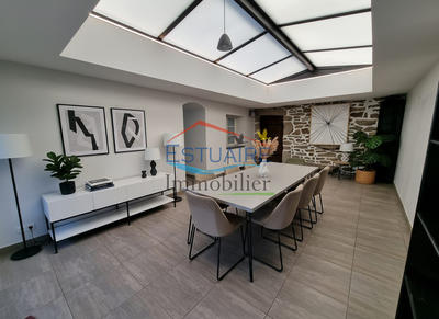 Maison ancienne - 144 m² - 6 pièces