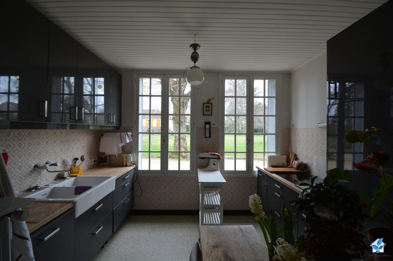 Viager - Maison - 381 m² - 11 pièces