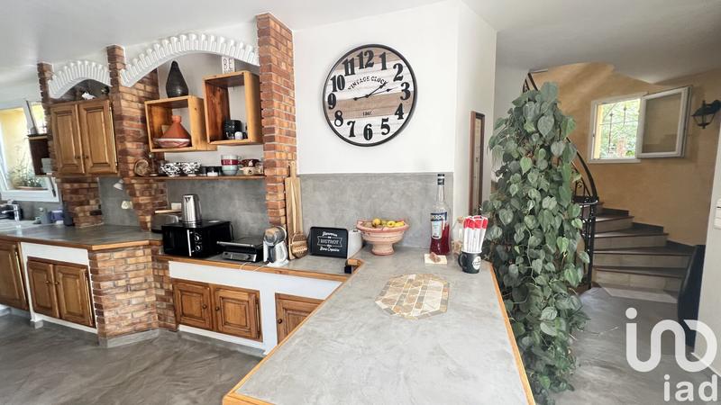 Maison de maîtres - 265 m² - 8 pièces