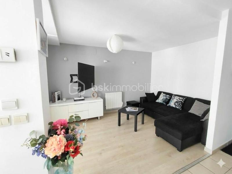 Maison de ville - 89 m² - 4 pièces