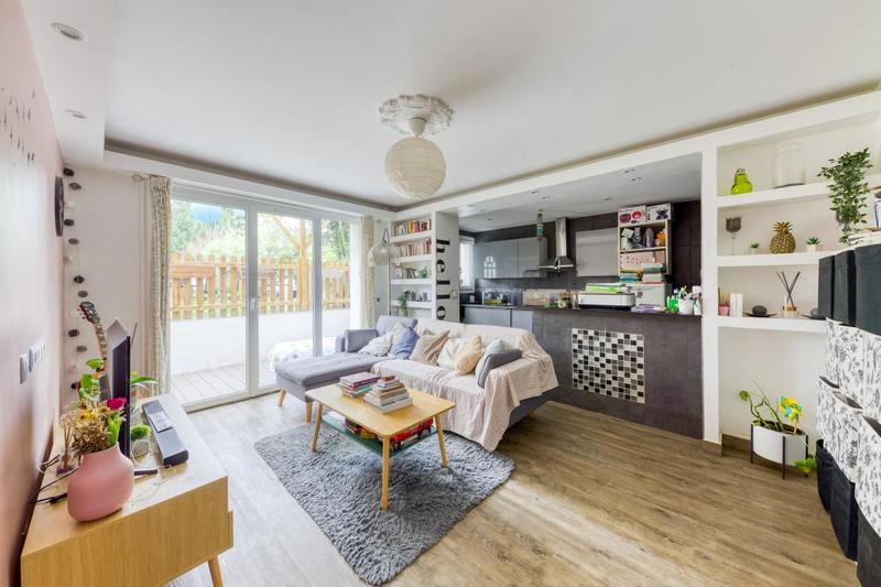 Maison - 177 m² - 5 pièces