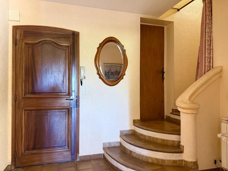 Maison - 169 m² - 6 pièces