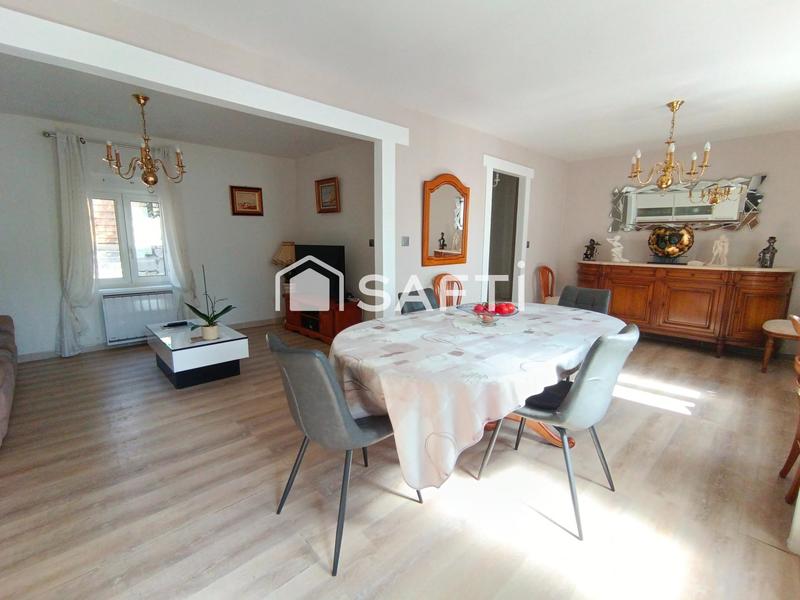 Maison - 137 m² - 5 pièces