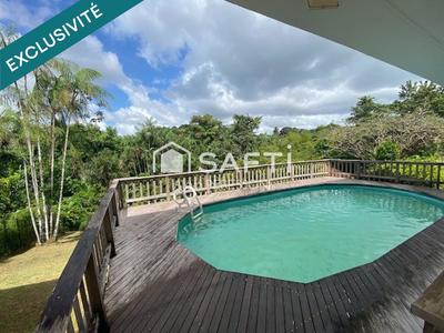 Maison - 211 m² - 9 pièces