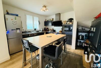Maison - 103 m² - 5 pièces