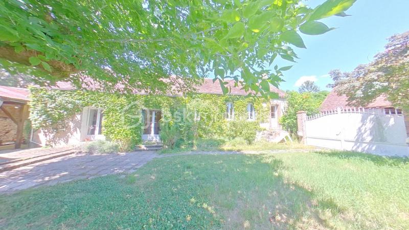 Propriété - 154 m² - 6 pièces