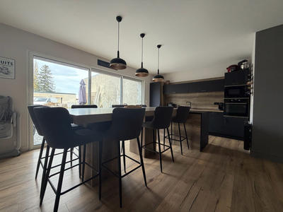 Maison - 145 m² - 6 pièces