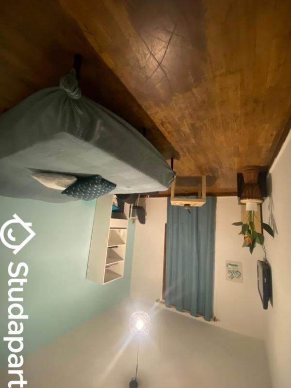 Chambre - 12 m² - 1 pièce