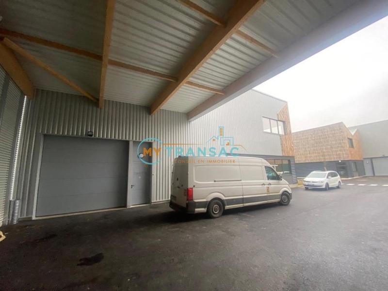 Local d'activité / Entrepôt - 1 032 m²
