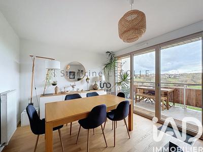 Appartement - 64 m² - 3 pièces