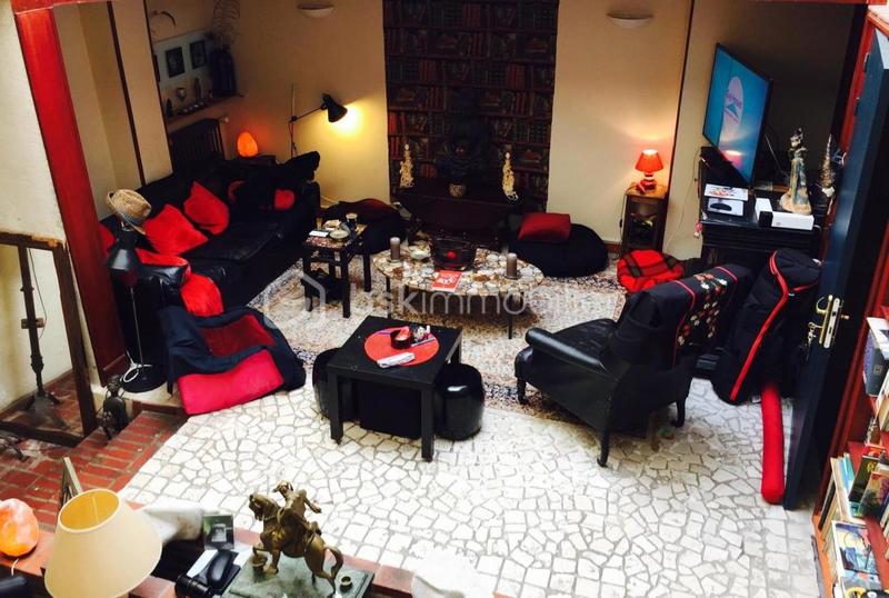 Maison de maîtres - 218 m² - 9 pièces