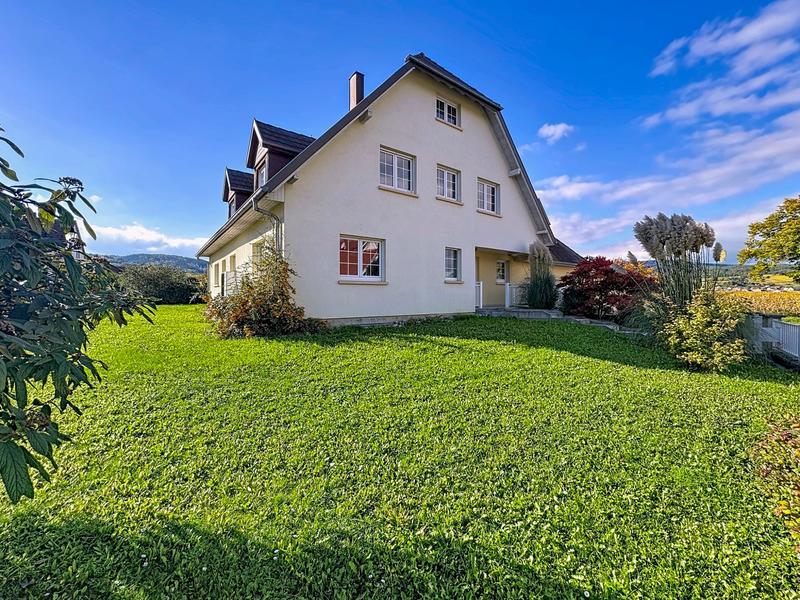 Maison - 193 m² - 7 pièces